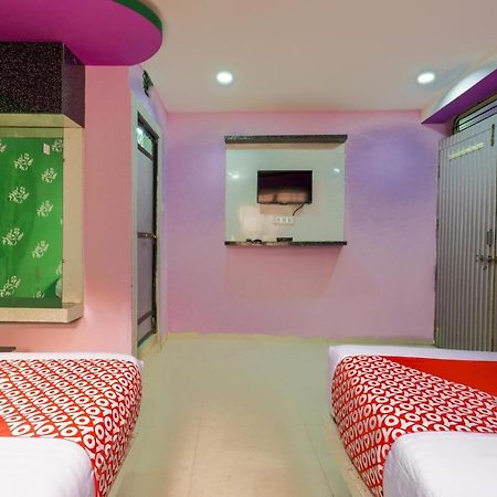 Oyo 45752 Hotel Sb Palace Godarpura Εξωτερικό φωτογραφία
