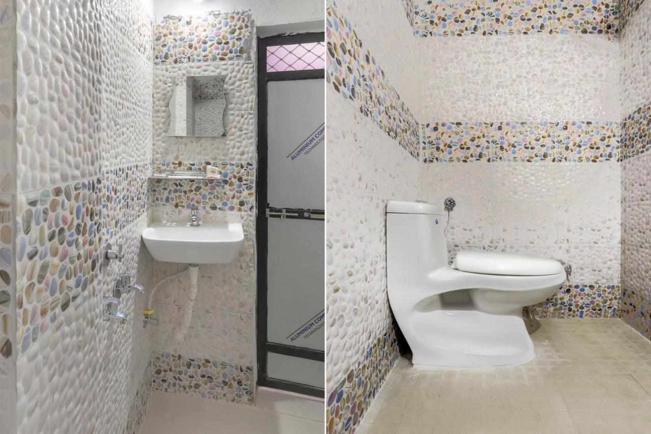 Oyo 45752 Hotel Sb Palace Godarpura Εξωτερικό φωτογραφία