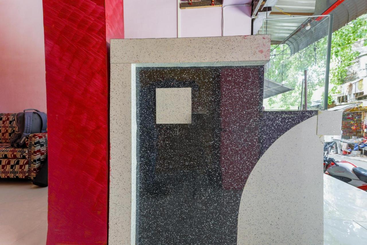 Oyo 45752 Hotel Sb Palace Godarpura Εξωτερικό φωτογραφία